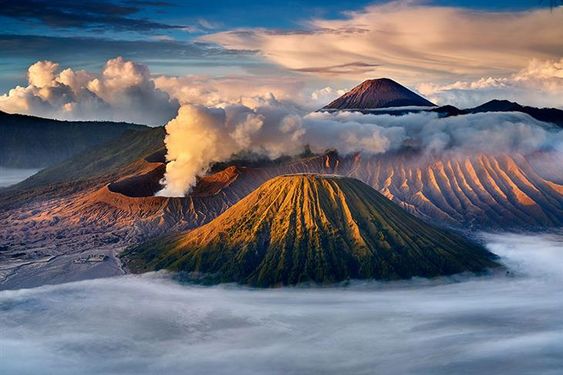 Most Stunning Volcanoes In Asia To Venture
