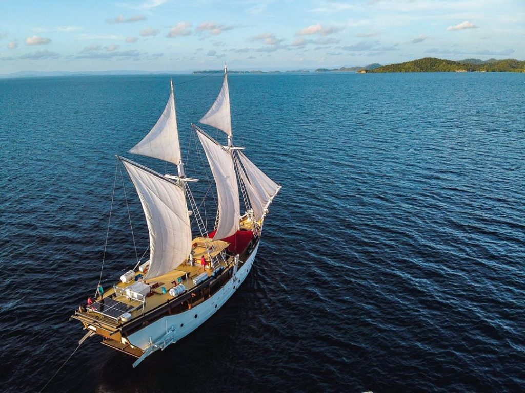 Here's Why Komodo Cruise is Special than Other Cruises