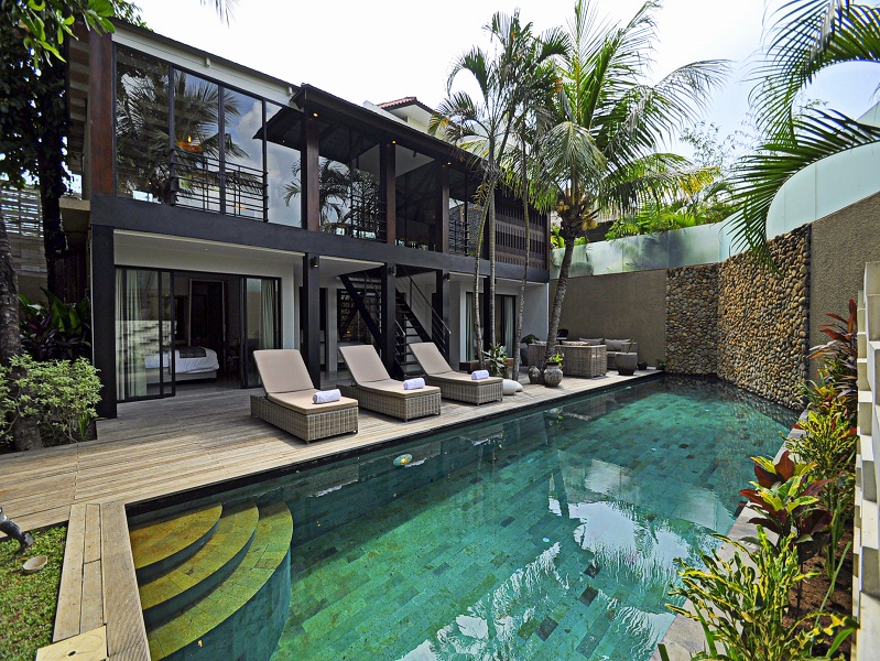 Managing Your Own Private Villa Bali